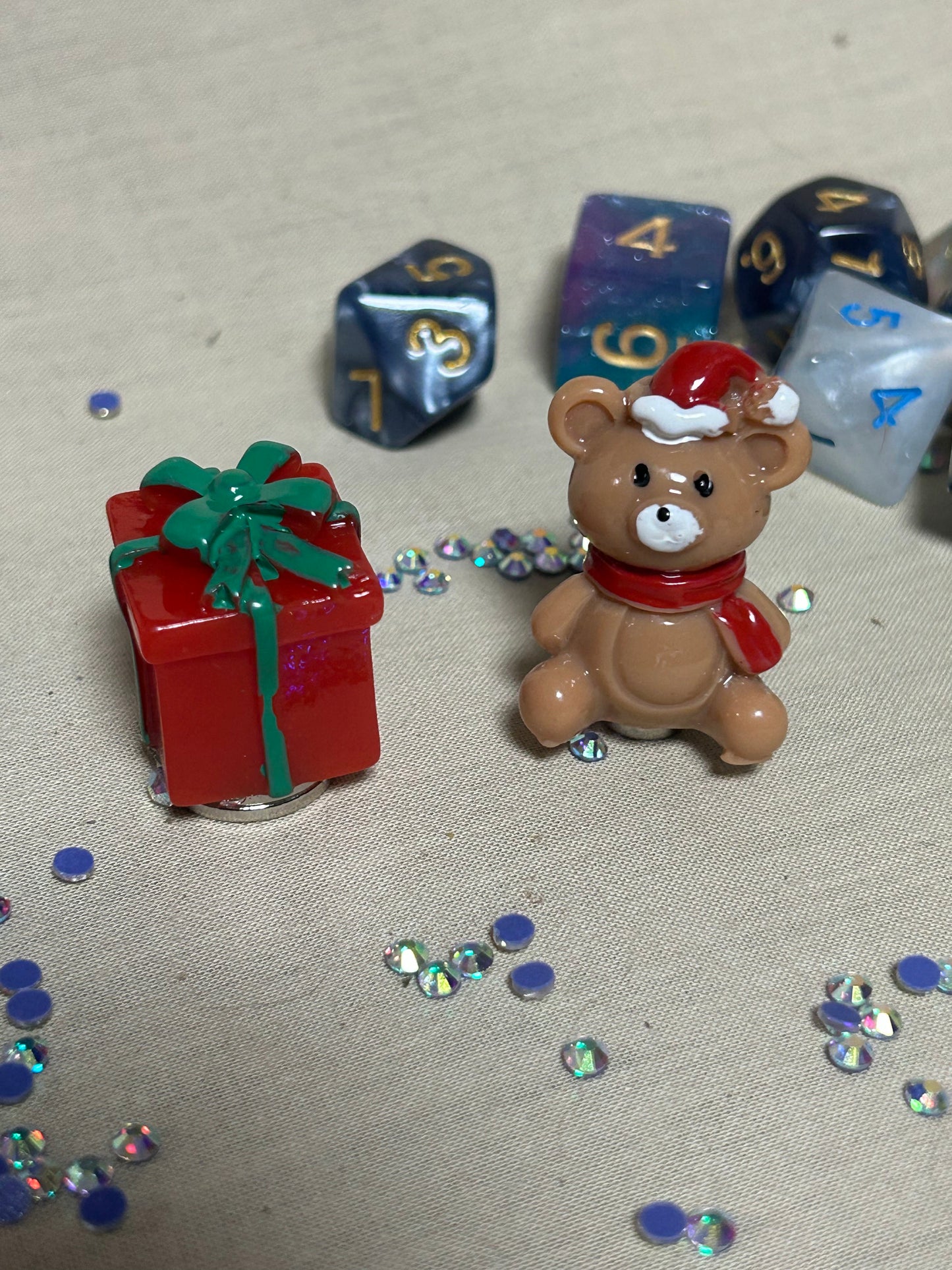 Christmas Coverminders Teddy Bear And Present