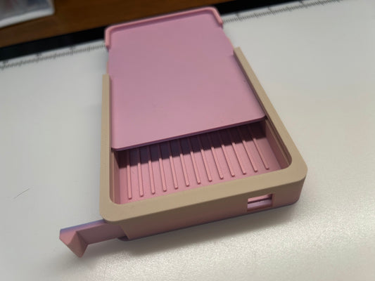 Medium Diamond Art Tray with Spout