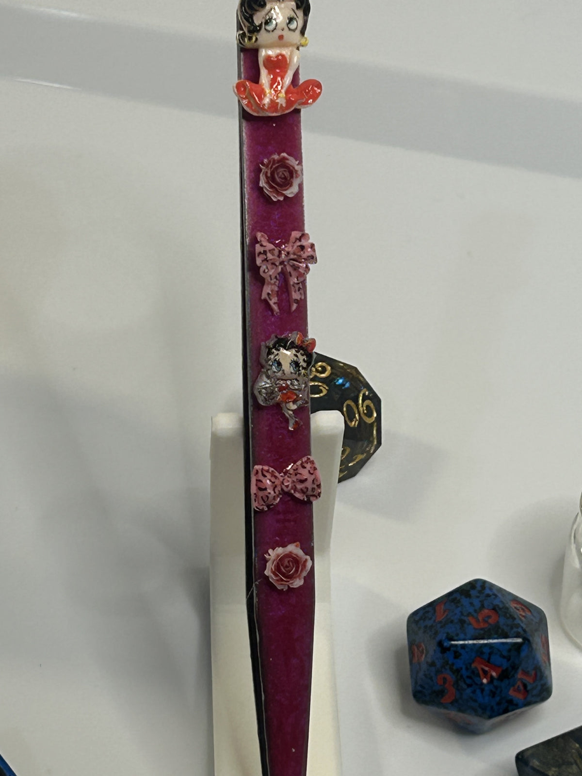 Betty Boop Rose and Bow Ceramic Tweezers - photo 2