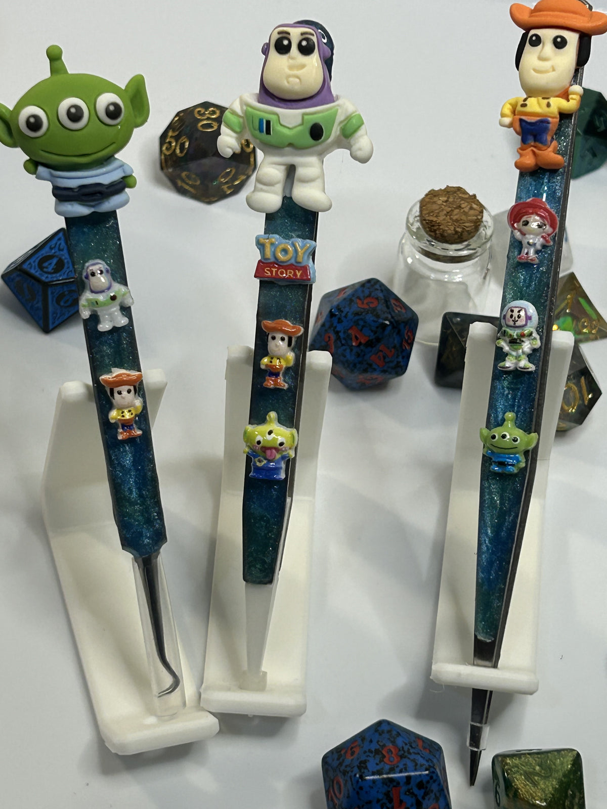 Toy Story Alien, Buzz Lightyear & Woody Tweezer Set - photo 2